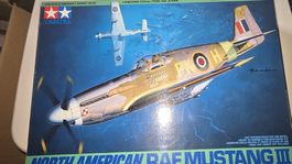 Modellino aereo Tamiya North American RAF Mustang III 1:48 