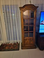 Vitrine aus Holz, Antik Stil, sehr gut erhalten, Top!
