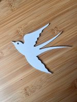 1 kleiner selbstklebender Plastikspiegel kleine Schwalbe