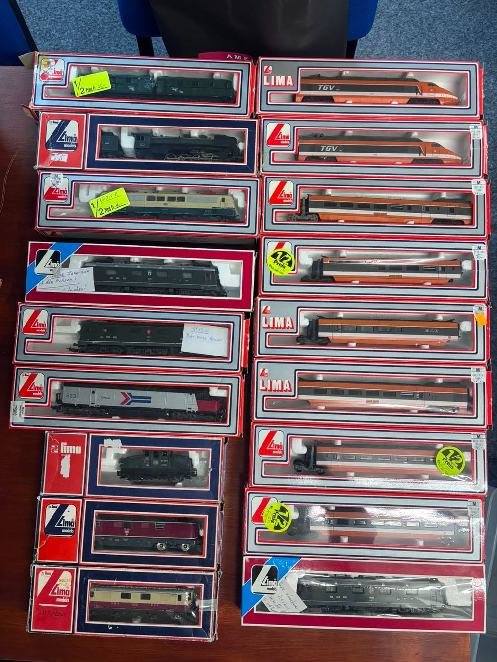 Lima Modellini di ferrovie: Grosses Lot an Lima Modelleisenbahn – Usato da Flawil venduto da Cd53 9