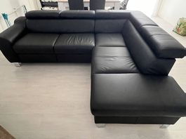 Ecksofa aus Leder mit Schlaffunktion und Stauraum