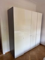 Kleiderschrank weiss/grau 6 Tueren guter Zustand