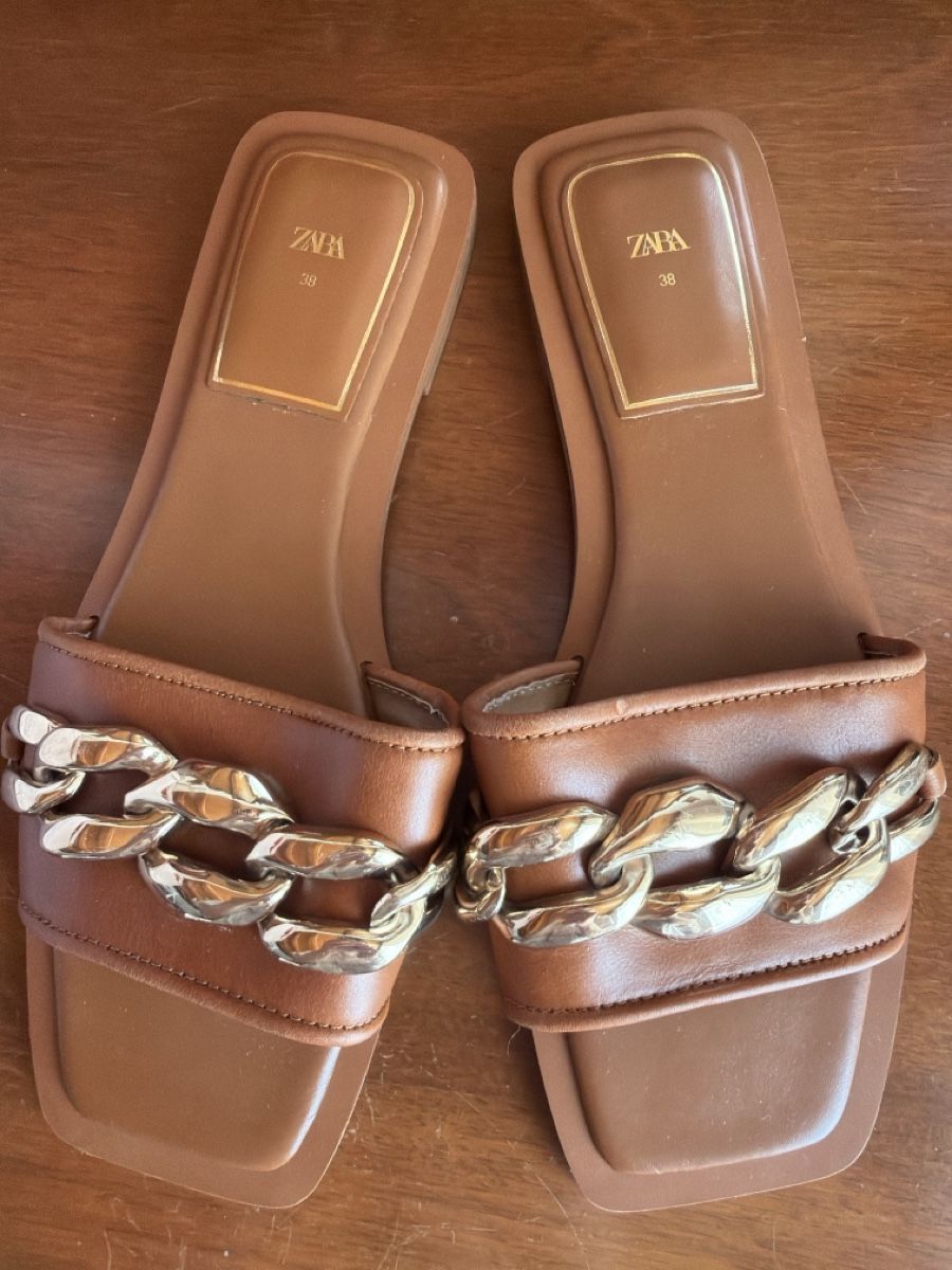 Zara Chaussures femmes: Sandales Zara taille 38 – D'occasion à Ballens par Annushka26 1
