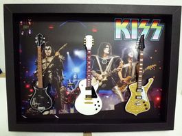 Bild KISS, 3 Stk. Modell Gitarren, Unikat! (B.50cmxH.37cm)
