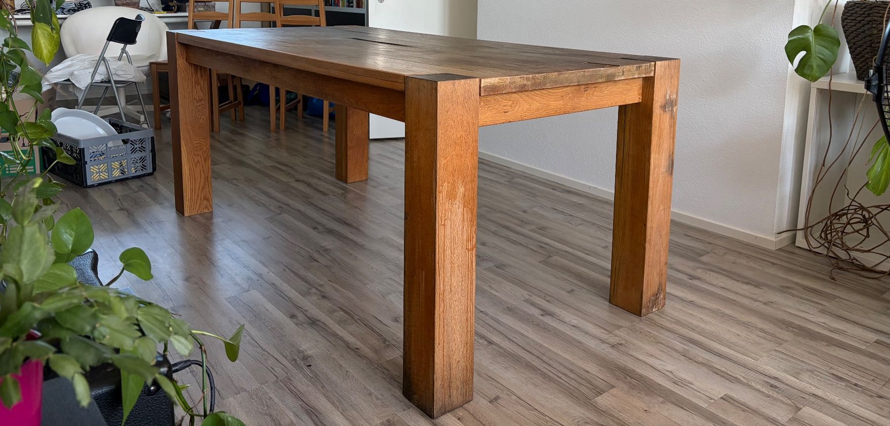 Tavoli: Massiver, rustikaler Esstisch aus Holz – Usato da Zürich venduto da sop_jp2m