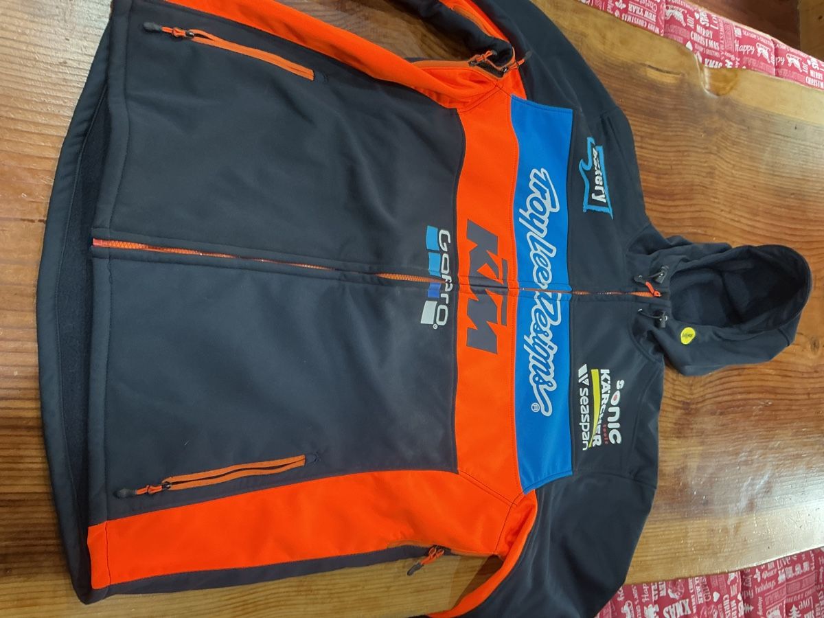 Giacche: Troy Lee Designs KTM Jacke Grösse XL Softshell – Usato da Rodi-Fiesso venduto da FastandFurious73