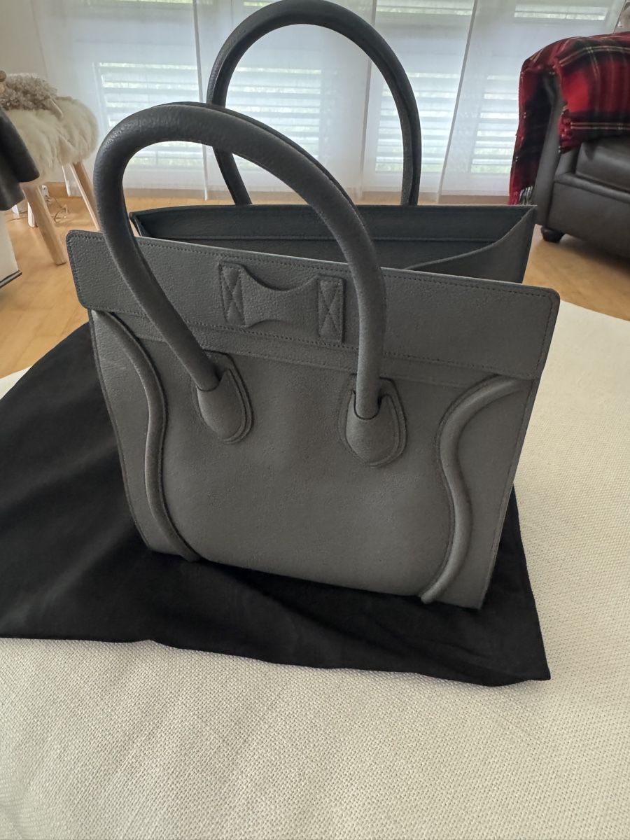 Celine Borse da donna: Tasche Celine Phantom, Mini stahlblau Leder, NEU – Nuovo (secondo la descrizione) da Oberwil BL venduto da cocopalm1068