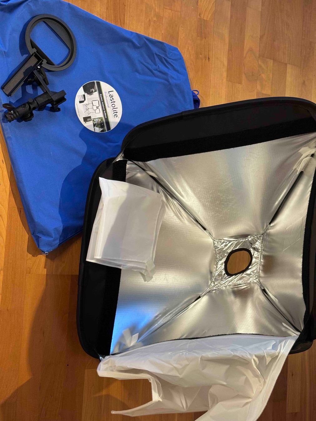 Blitze: Lastolite Ezybox Hotshoe Set inkl. Stative – Gebraucht aus Zürich von istvanfarkas 2
