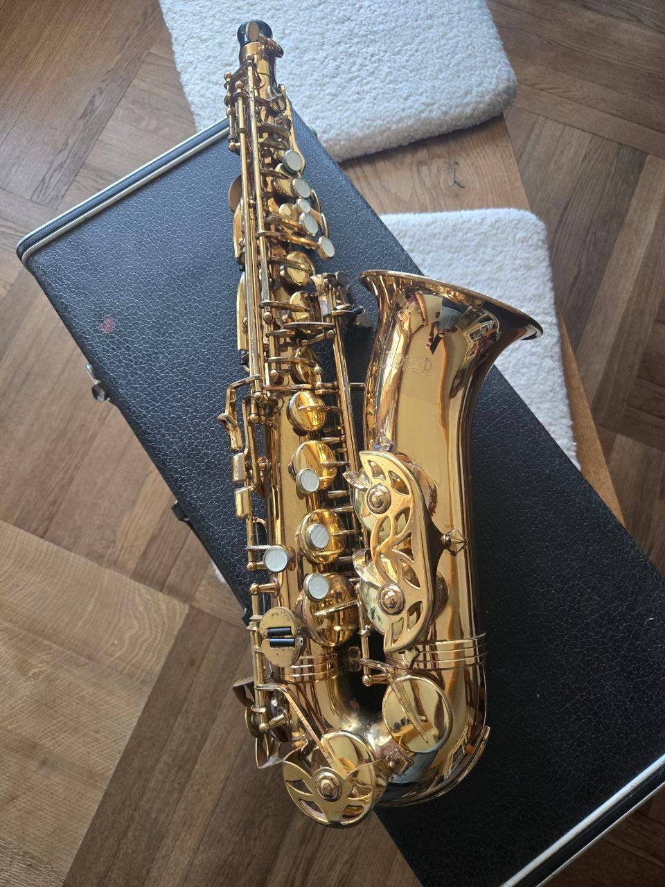 Jupiter Musikinstrumente: Altsaxophon Messing mit Koffer gebraucht, Kellerfund – Gebraucht aus Ottenbach von Derwisch1