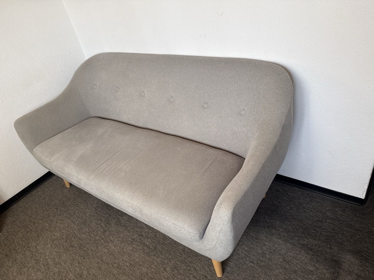 Sofas: Sofa grau guter Zustand – Gebraucht aus Winterthur von had_8krj