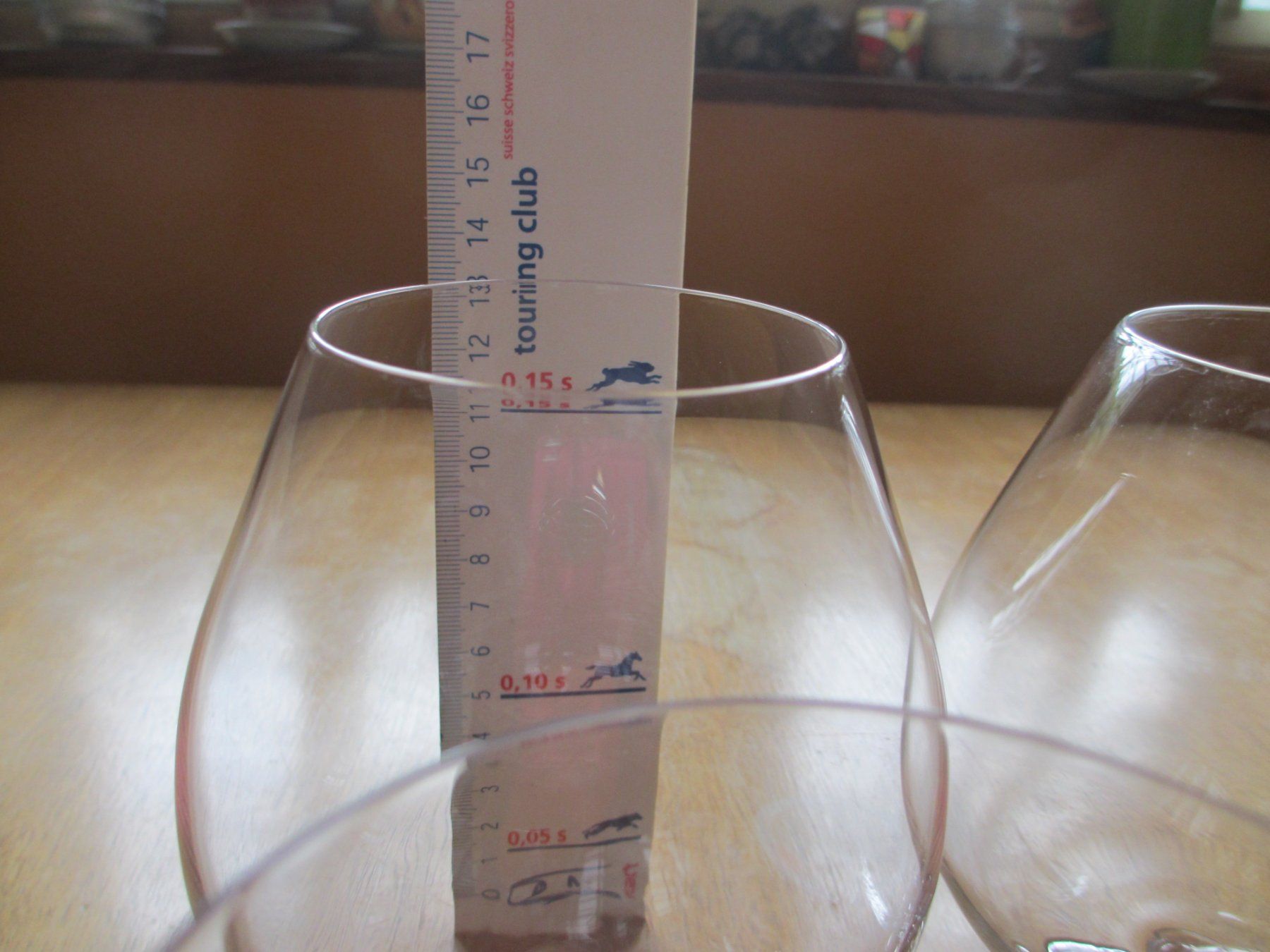 Verres: 4 Cognac-Gläser, verschiedene Grössen – D'occasion à Herisau par fan_h9qj 2