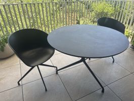 HAY „About a Table“ Esstisch mit 2 passenden HAY Stühlen