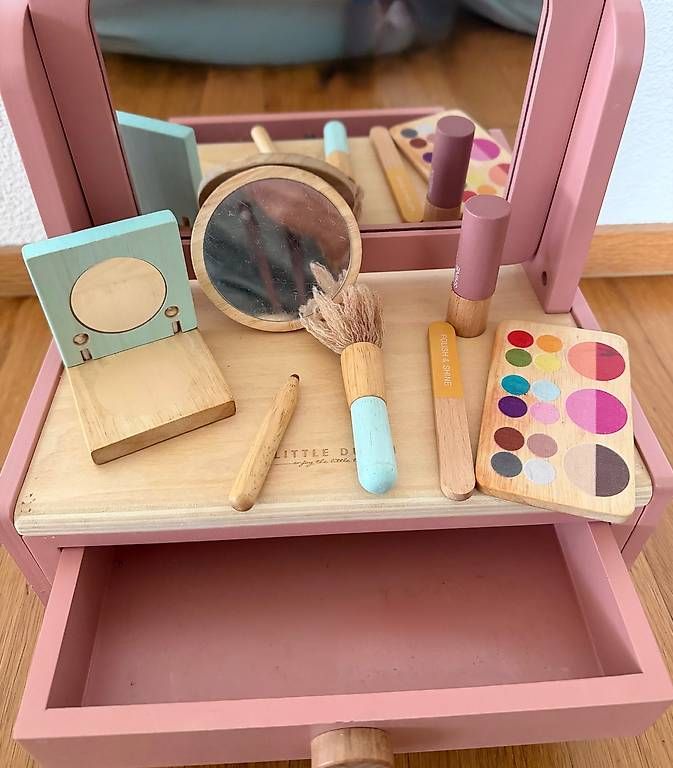 Tavoli da trucco: Schminktisch – Usato da Dübendorf venduto da Me0013 1