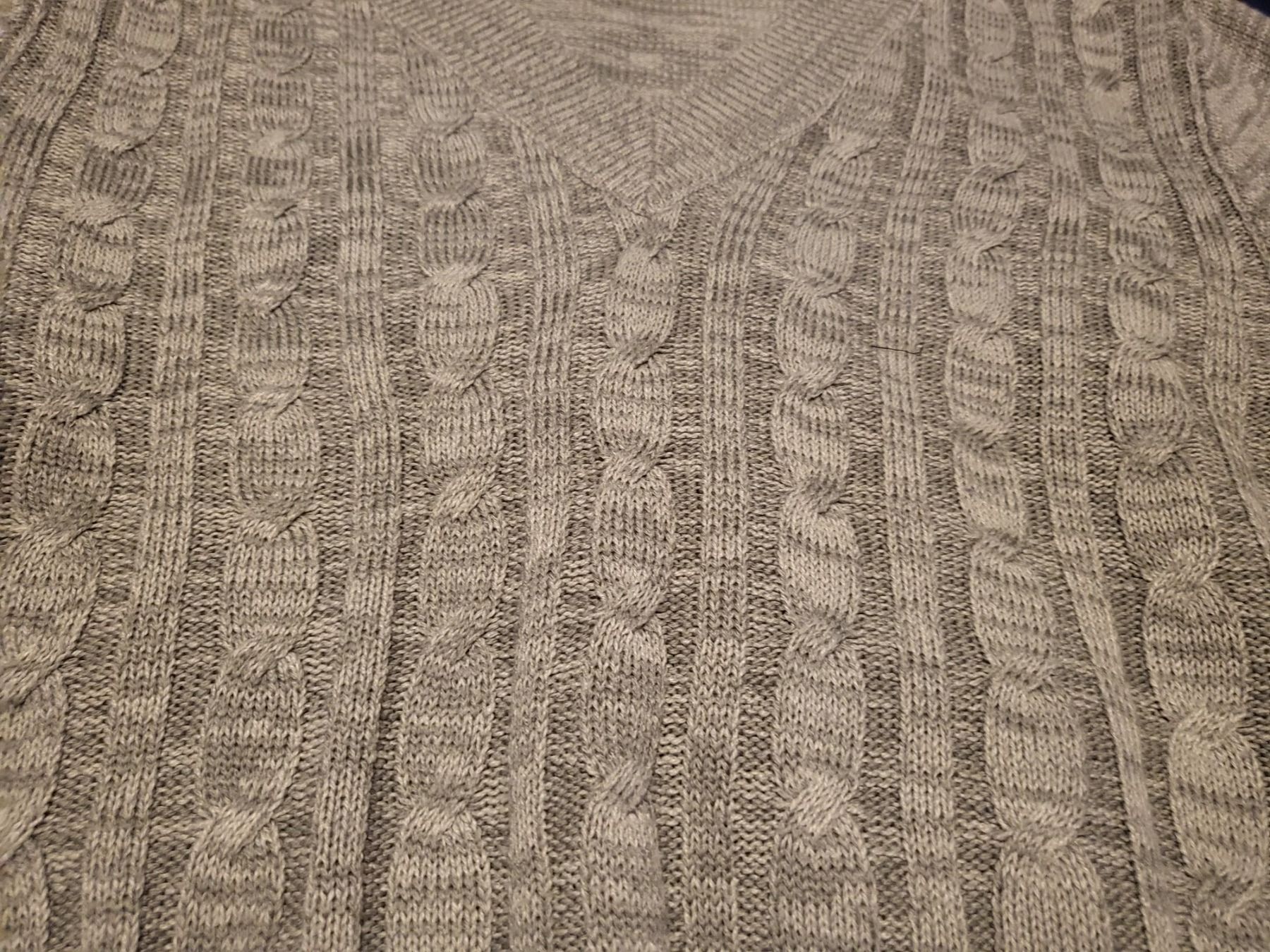 Maglioni & Felpe: Pullover  h&m gr m – Nuovo (secondo la descrizione) da Dietikon venduto da Eleda 1