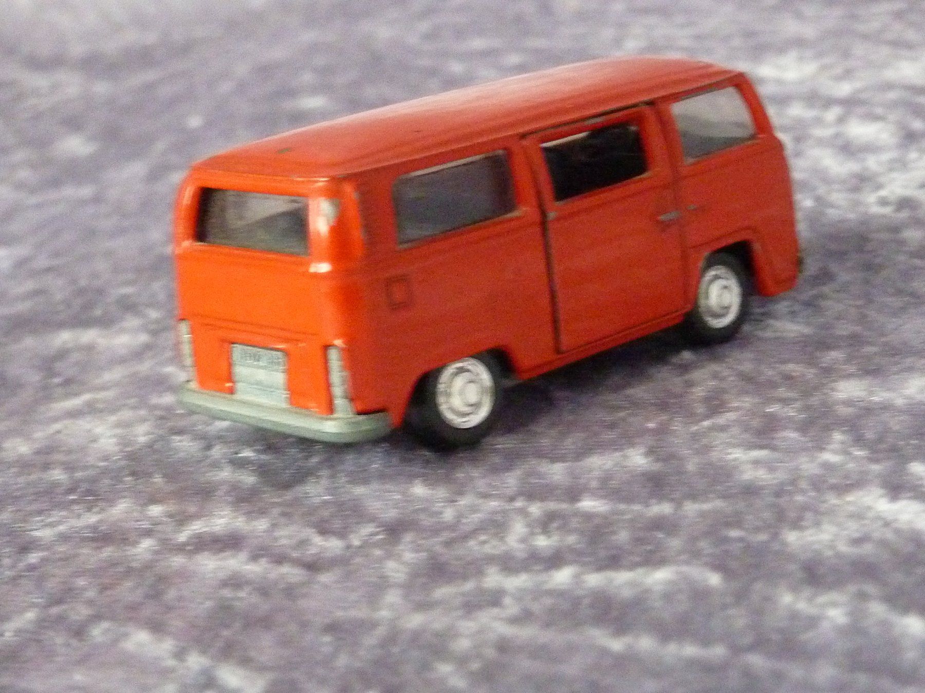Schuco Modellini d'auto: VW Bus T2 1:66 Schuco – Usato da Dürrenäsch venduto da Cobra1ch 3