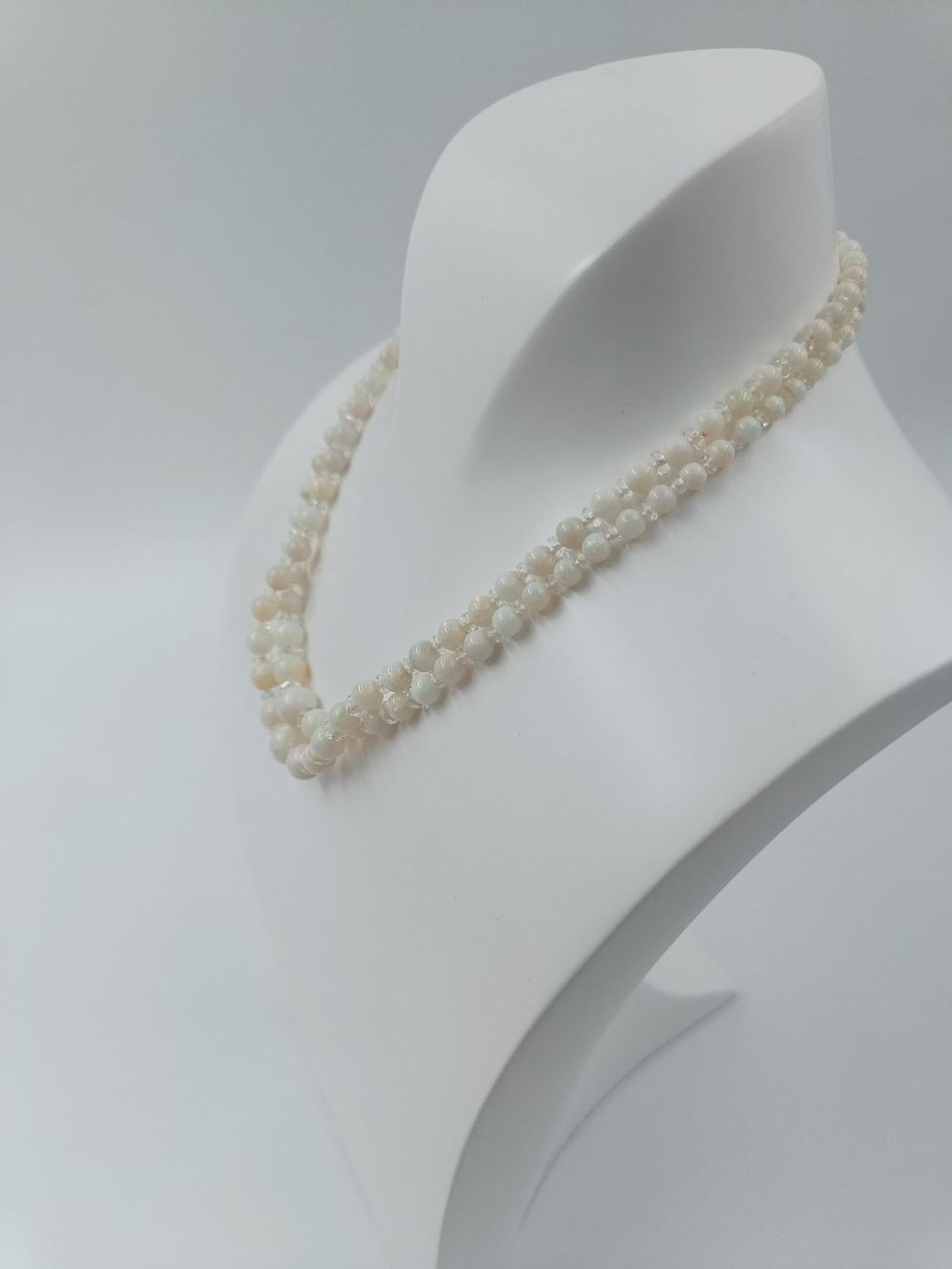 Ketten: WEISSES OPAL COLLIER MIT BERGKRISTALLEN – Gebraucht aus Luzern von EdiGem 2