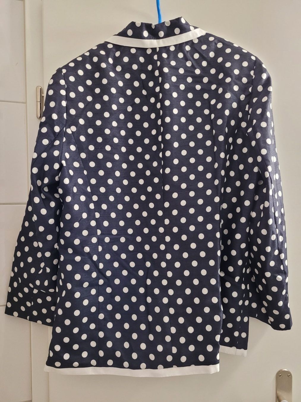Giacche: Veste d'été à pois – Usato da Biel/Bienne venduto da Leila32 1