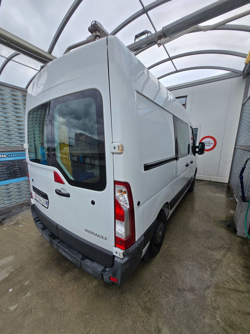 Renault Automobili: RENAULT T33 2.3 dCi 100 ab 1 CHF – Usato da Birrhard venduto da kristiii 2