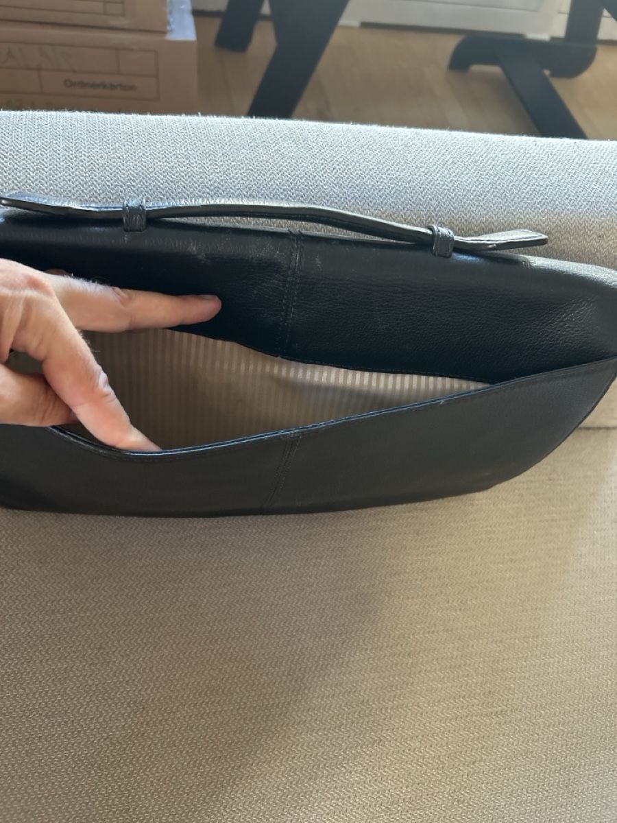 Lancel Koffer & Taschen: Sacoche en cuir noir Lancel – Gebraucht aus Zürich von jul_t8hp 4