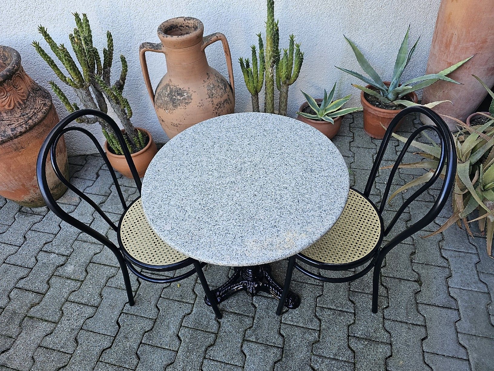 Tavoli: Bistrotisch Granittisch 2 Stühle – Usato da Villnachern venduto da hasta08 8