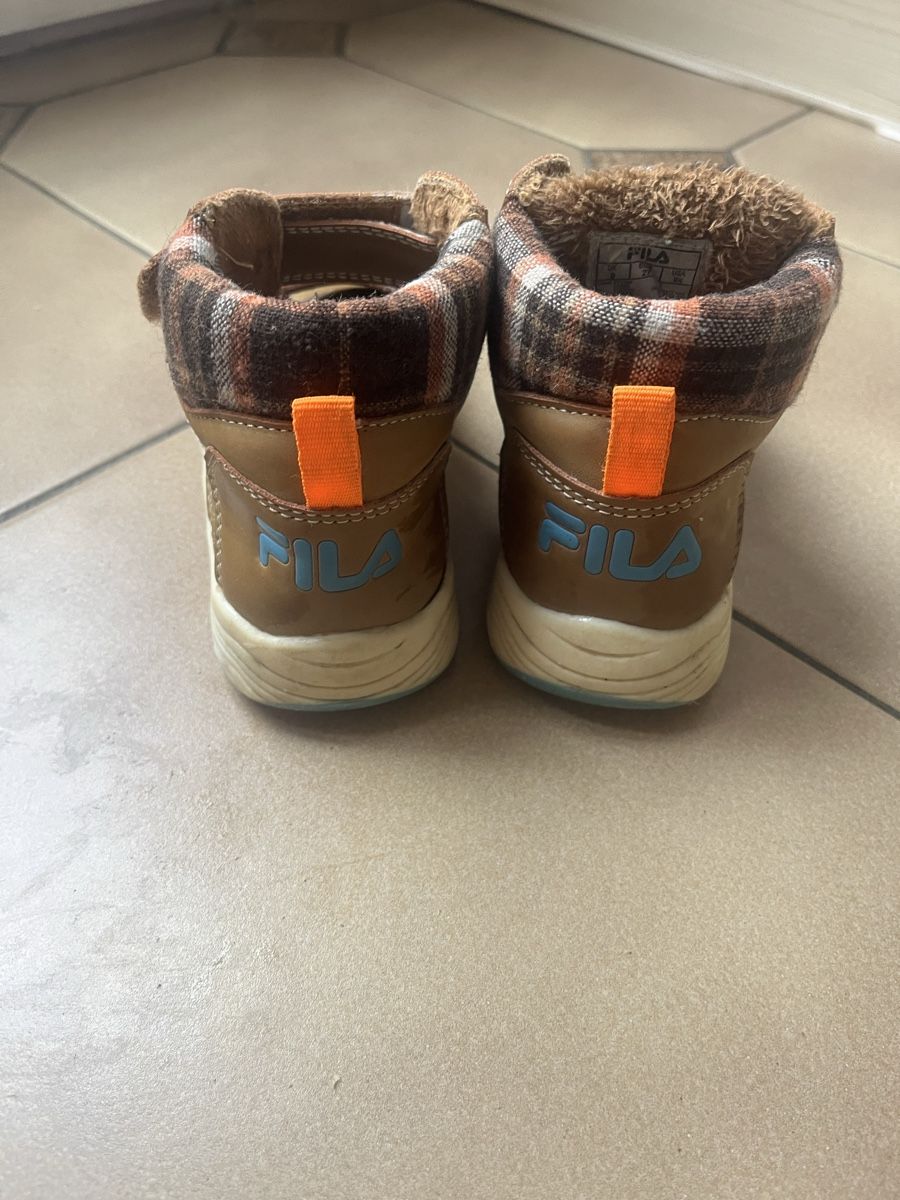 Fila Scarpe per ragazzi: Chaussures hiver pour garçon 27 – Usato da Bellevue venduto da utilisatratice 1