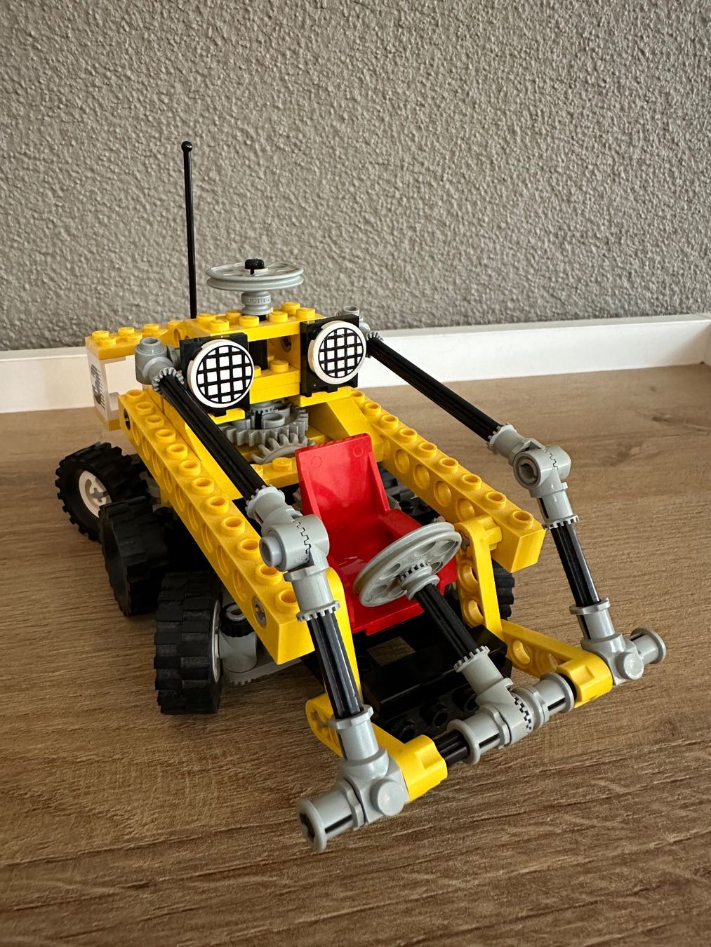 Lego Giocattoli: Lego Technik  8830   Rally 6-Wheeler oder Moonbuggy – Usato da Oberbipp venduto da wurmi03