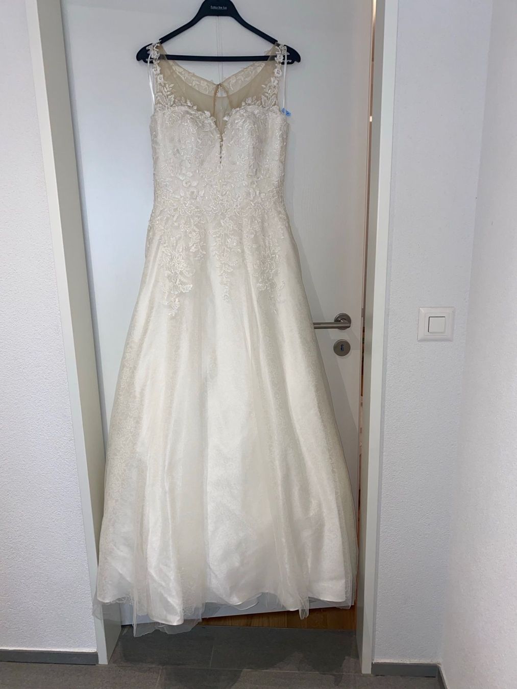 Vestiti: Wunderschönes Hochzeitskleid – Nuovo (secondo la descrizione) da Ettingen venduto da optimistic 3