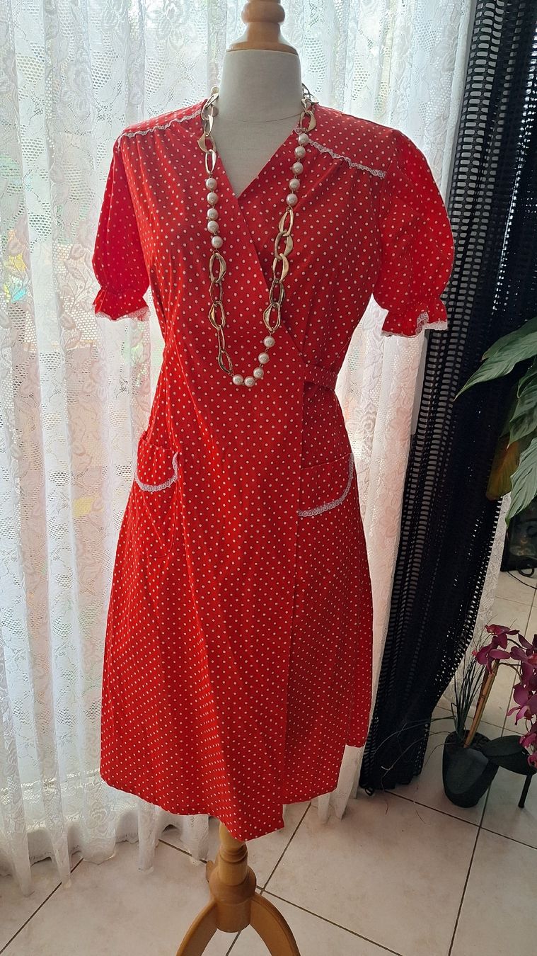 Vestiti: Robe - tablier Vintage 38 – Usato da St-Triphon venduto da Jldr0