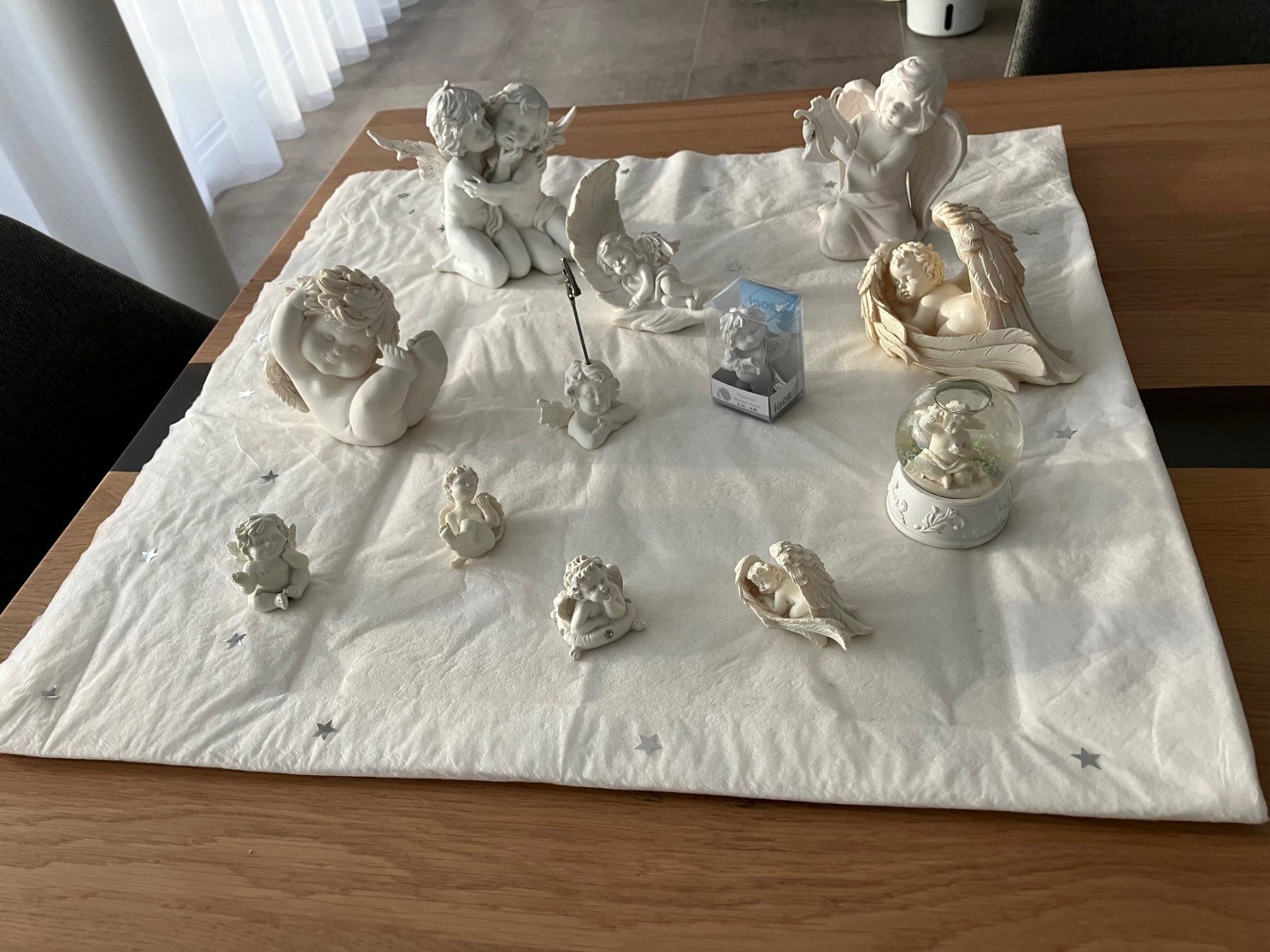Statuette: Engel-Figuren Set, 12-teilig – Nuovo (secondo la descrizione) da Seewen Sz venduto da marmot10