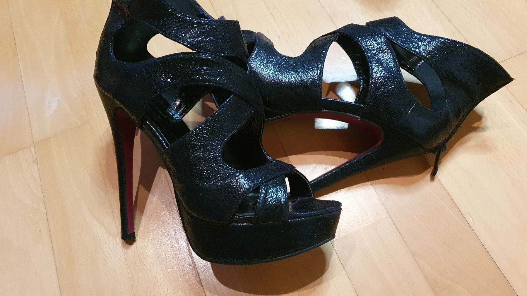 Scarpe da donna: 🌺 High Heels Größe 40🌺 – Usato da Wald ZH venduto da CapLux 1