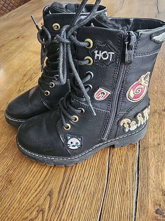 Scarpe per ragazze: Mädchenstiefel nr 31 – Usato da Grosshöchstetten venduto da Qenko 2