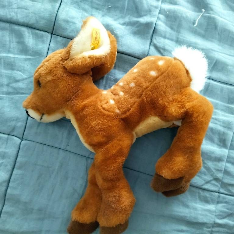 Steiff Giocattoli: Steiff Plüschtier Bambi 35 cm hoch – Usato da Aathal - Seegräben venduto da anny44 1
