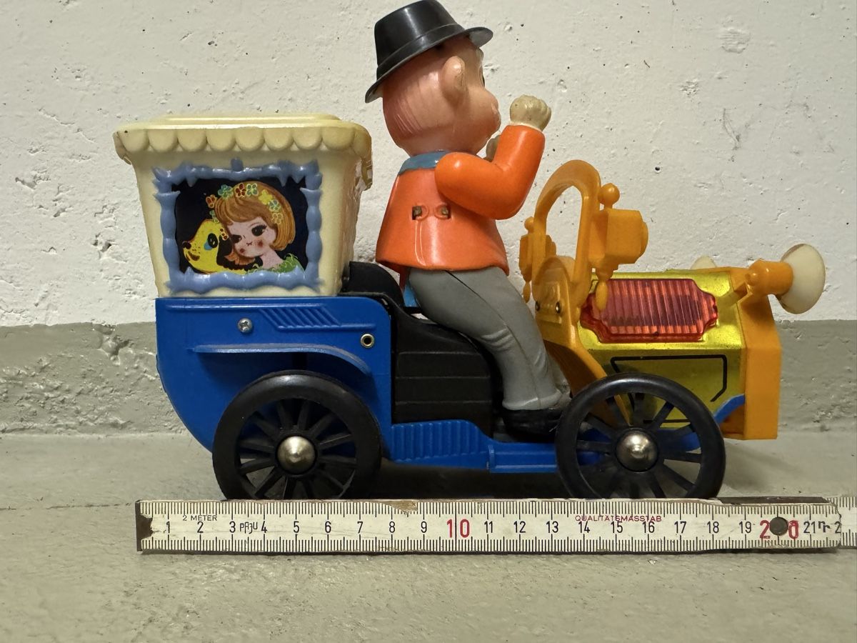 Giocattoli: Nostalgie Spielzeugauto mit Opa Figur – Usato da Altdorf UR venduto da pasgi1982 7