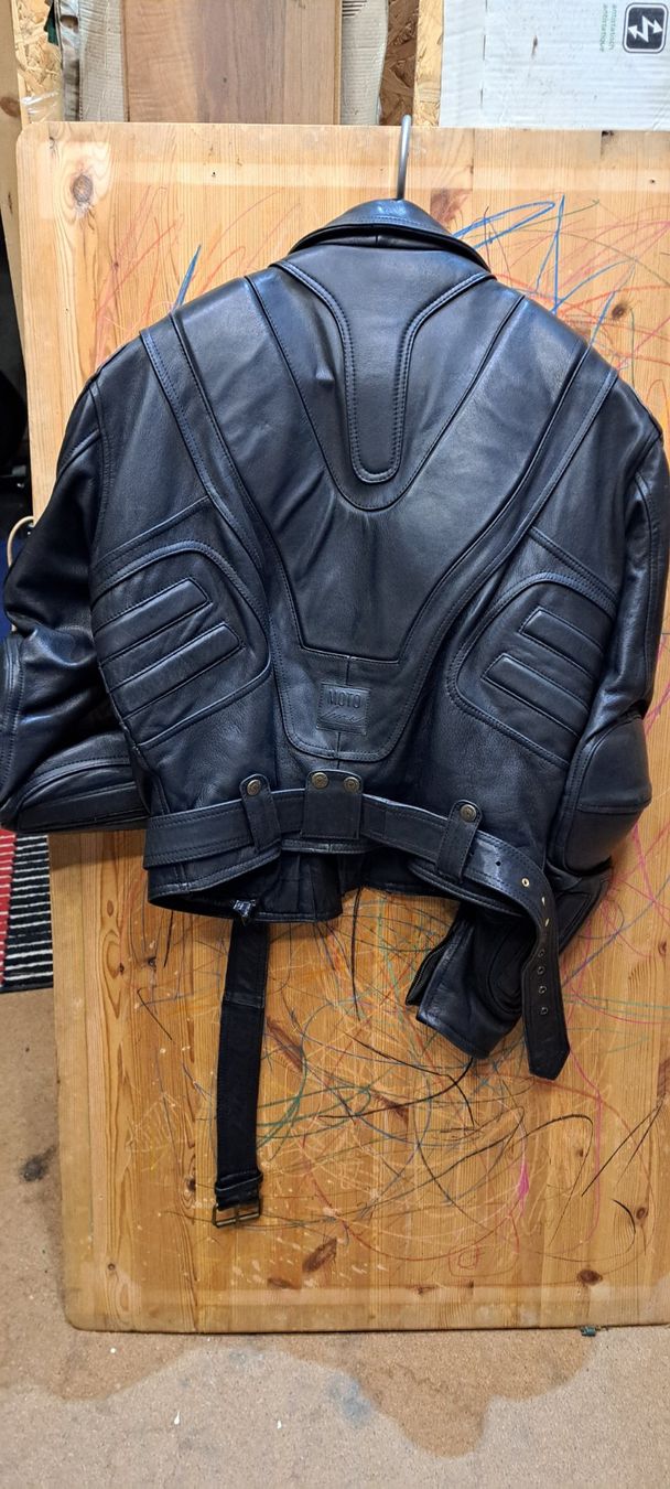 Giacche: Lederjacke – Usato da eggersriet venduto da Roli222 1