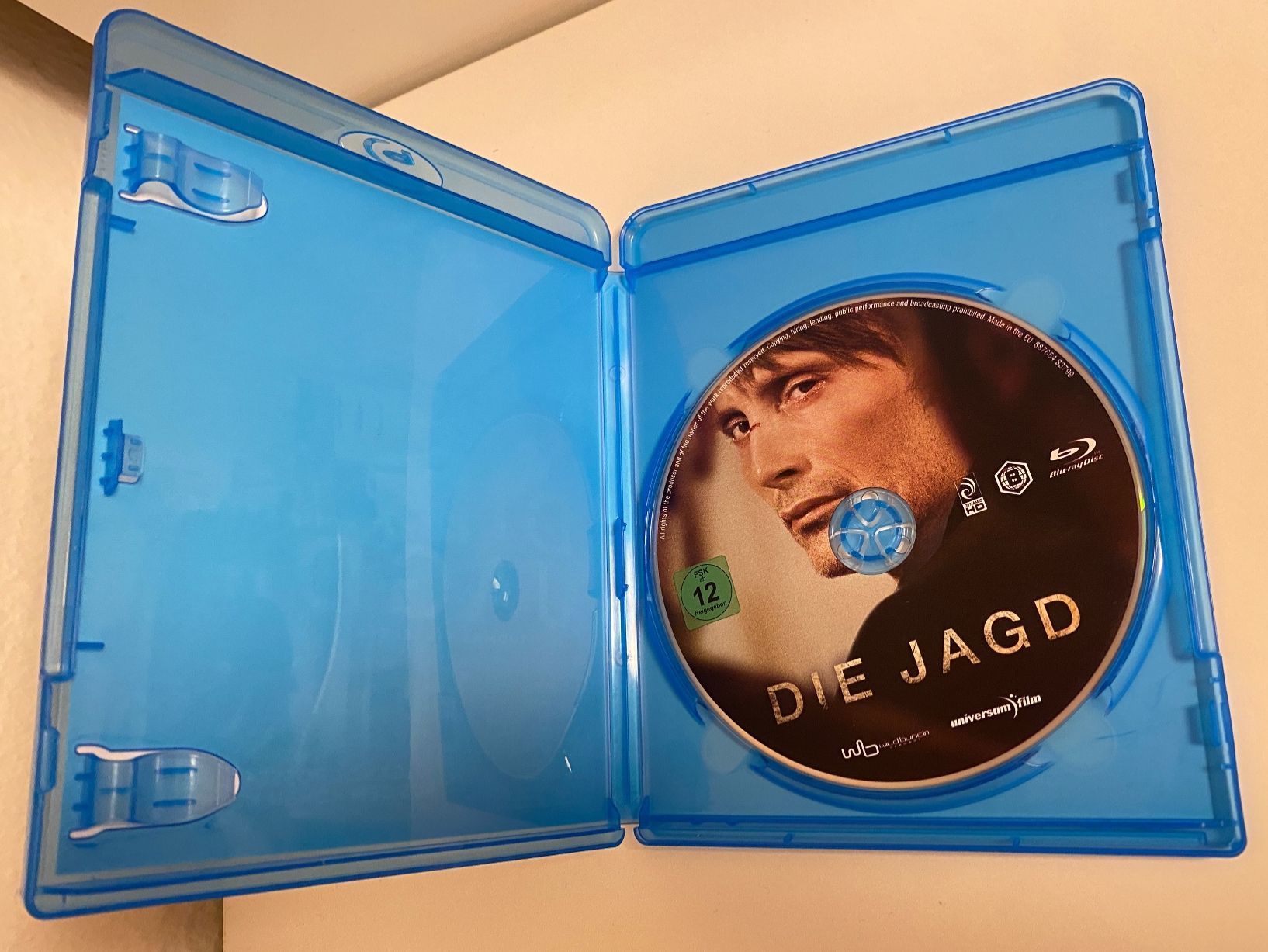 Tous les DVDs: Die Jagd - Blu-ray  - Mads Mikkelsen – D'occasion à Zürich par m7lx 2