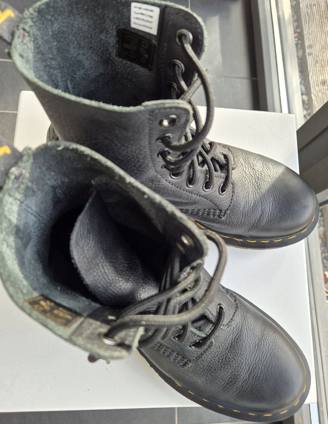 Scarpe da donna: Dr.Martens Pascal Gr. 38 – Nuovo (secondo la descrizione) da Honau venduto da schueve2 1
