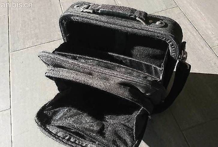 Borse: Sacoche pour portable Dell Noire – Usato da Ste-Croix venduto da tougaz