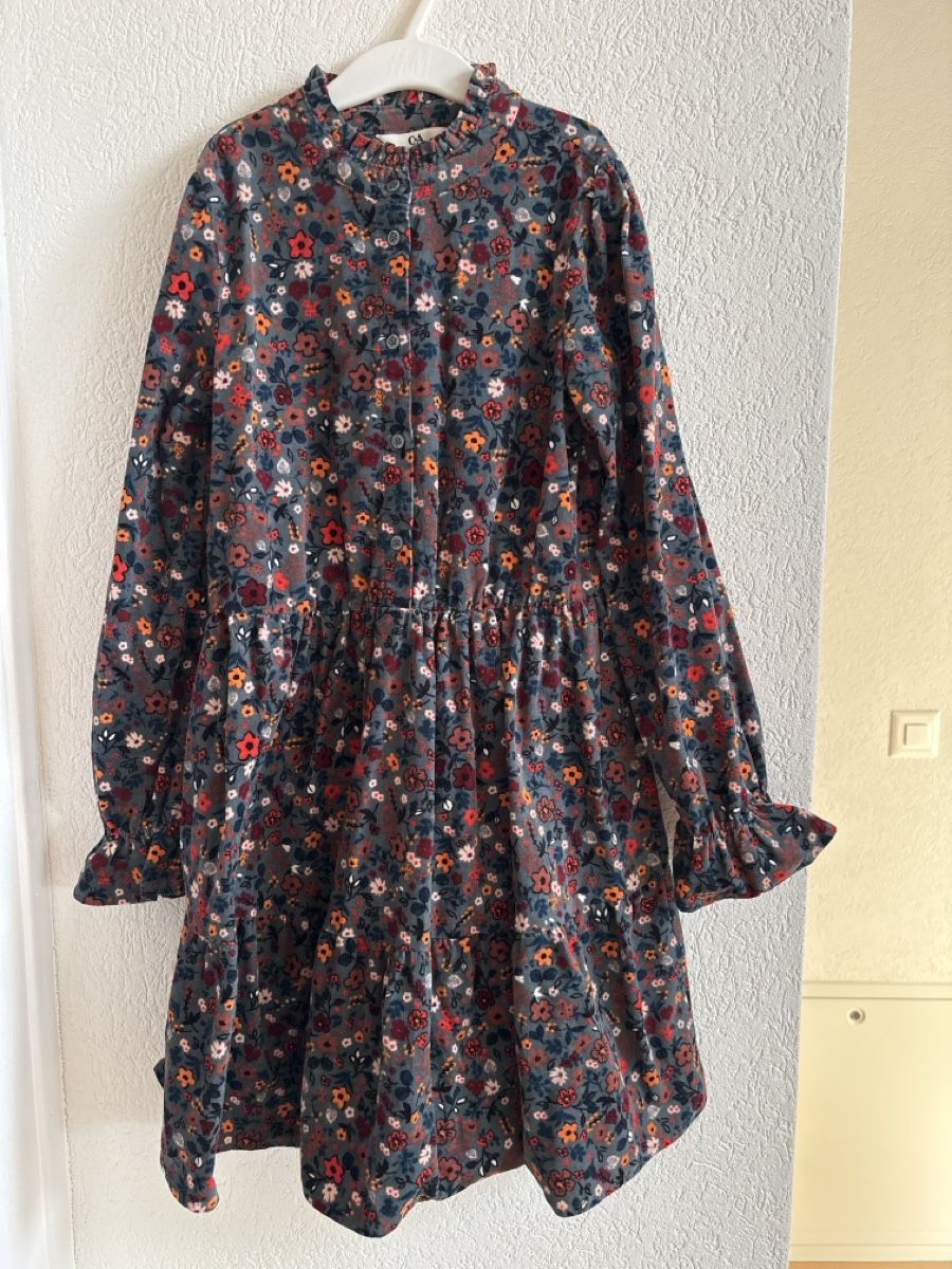 C&A Kleider & Röcke: Robe C&A imprimé floral 10 ans – Neu (gemäss Beschreibung) aus Lonay von hau_2pyt
