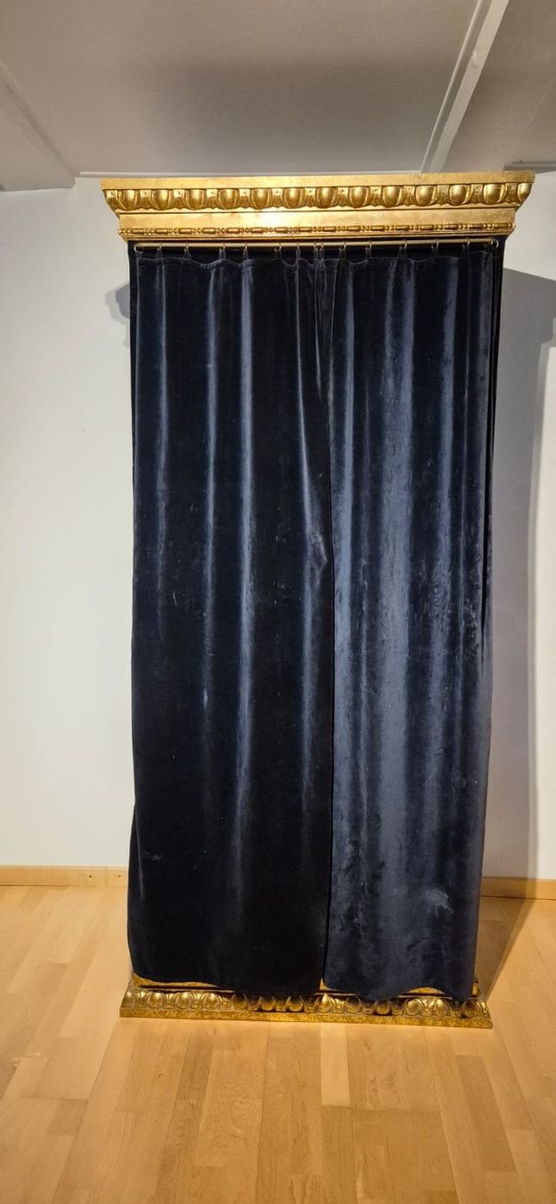 Armadi: Mehrzweckschrank – Usato da Laupen BE venduto da endofgreen13