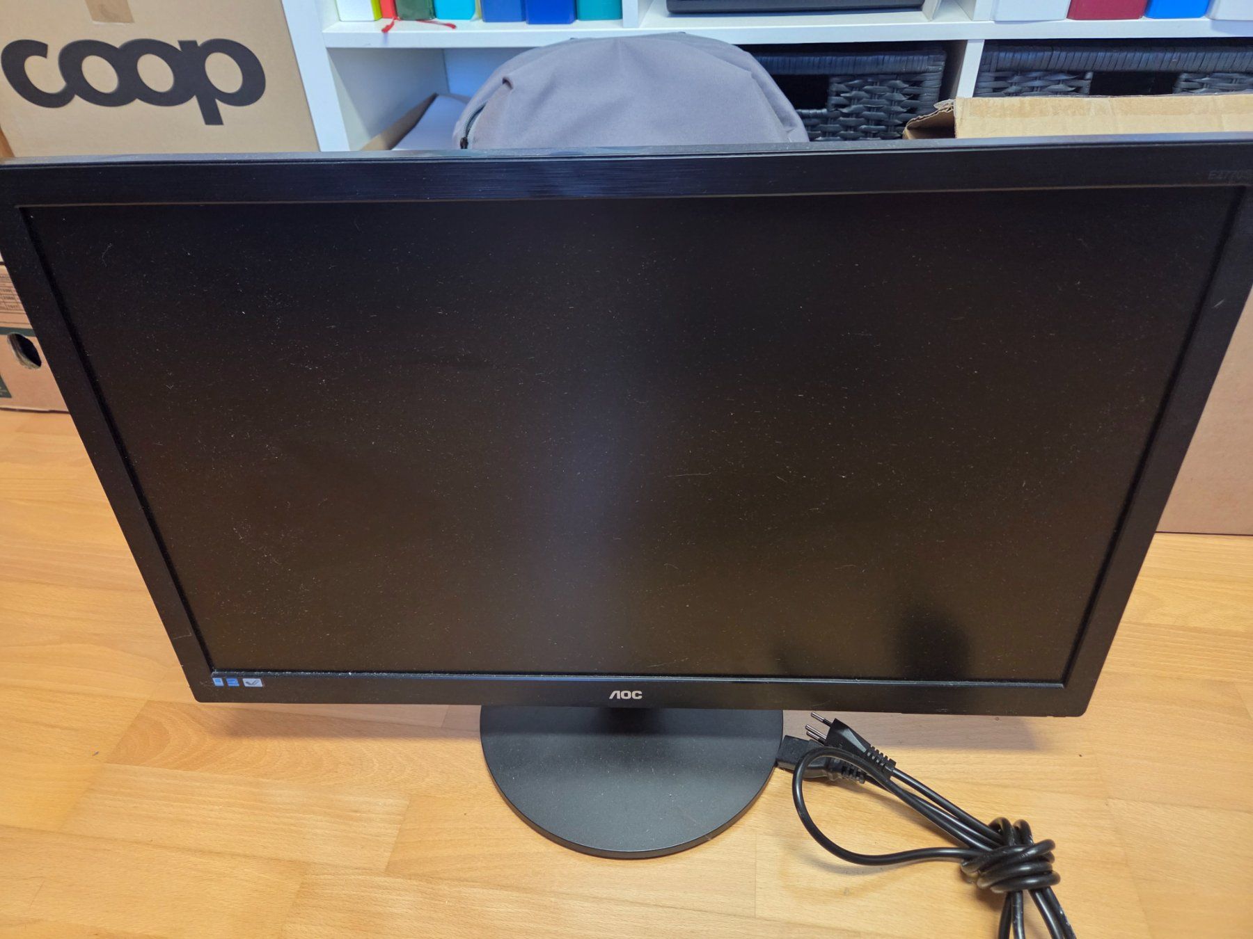 AOC Monitore: 27" Monitor mit Lautsprecher – Gebraucht aus Oberwil (Dägerlen) von Mcsteven