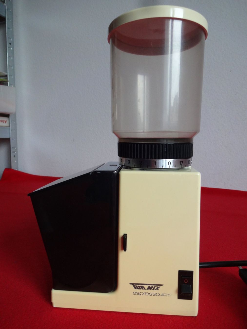 Turmix Elettrodomestici da cucina: TURMIX Kaffeemühle Espresso E20 – Usato da Frauenfeld venduto da Jahy