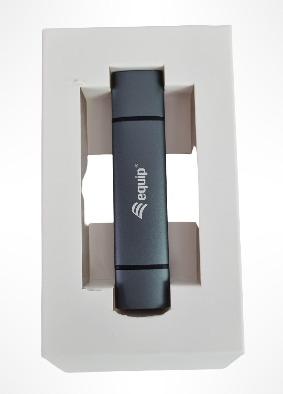 Lettori di schede: EQUIP Kartenleser mit USB 3.0-Hub – Nuovo (secondo la descrizione) da Wangen b. Olten venduto da Restwert_Wangen