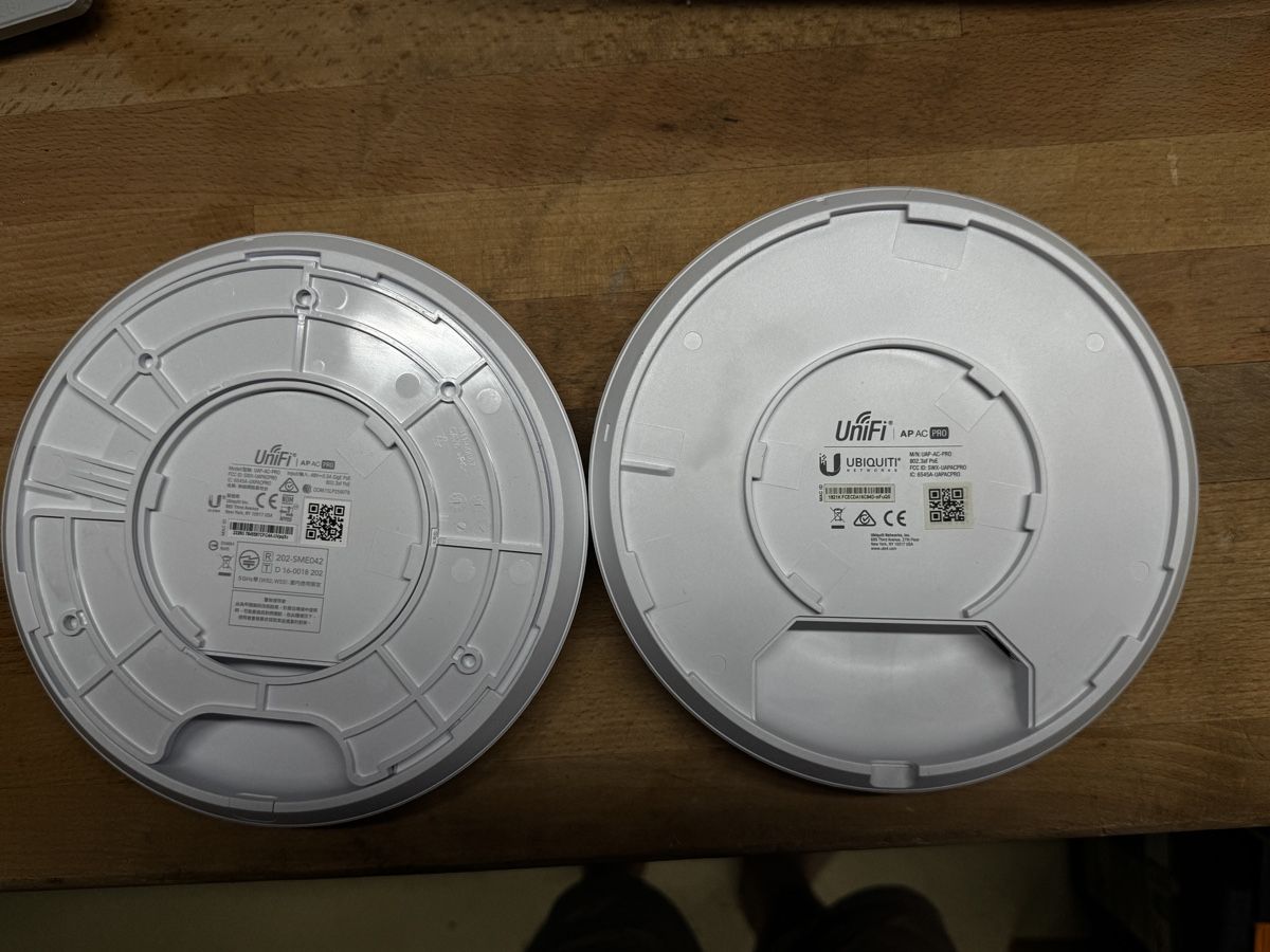 Wlan: Unifi AP AC pro – Gebraucht aus Gontenschwil von Onlyyou 1