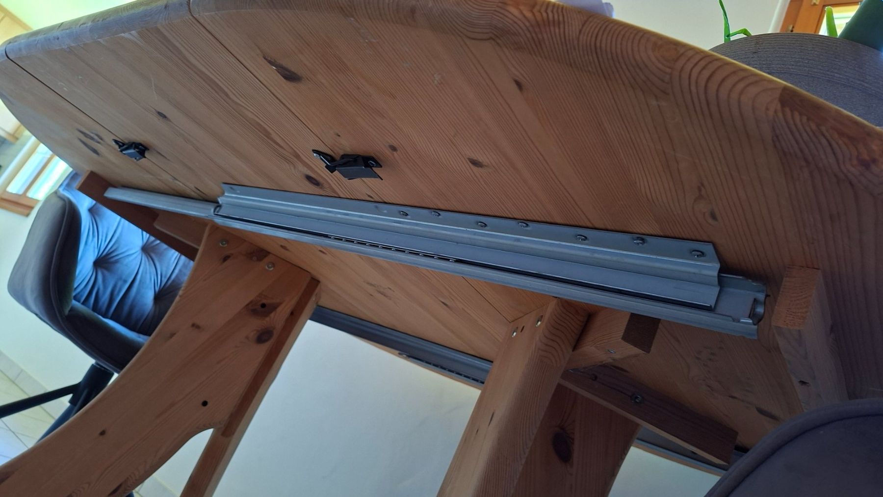 Tables: Esstisch aus Holz – D'occasion à Golaten par stb_75dv 5