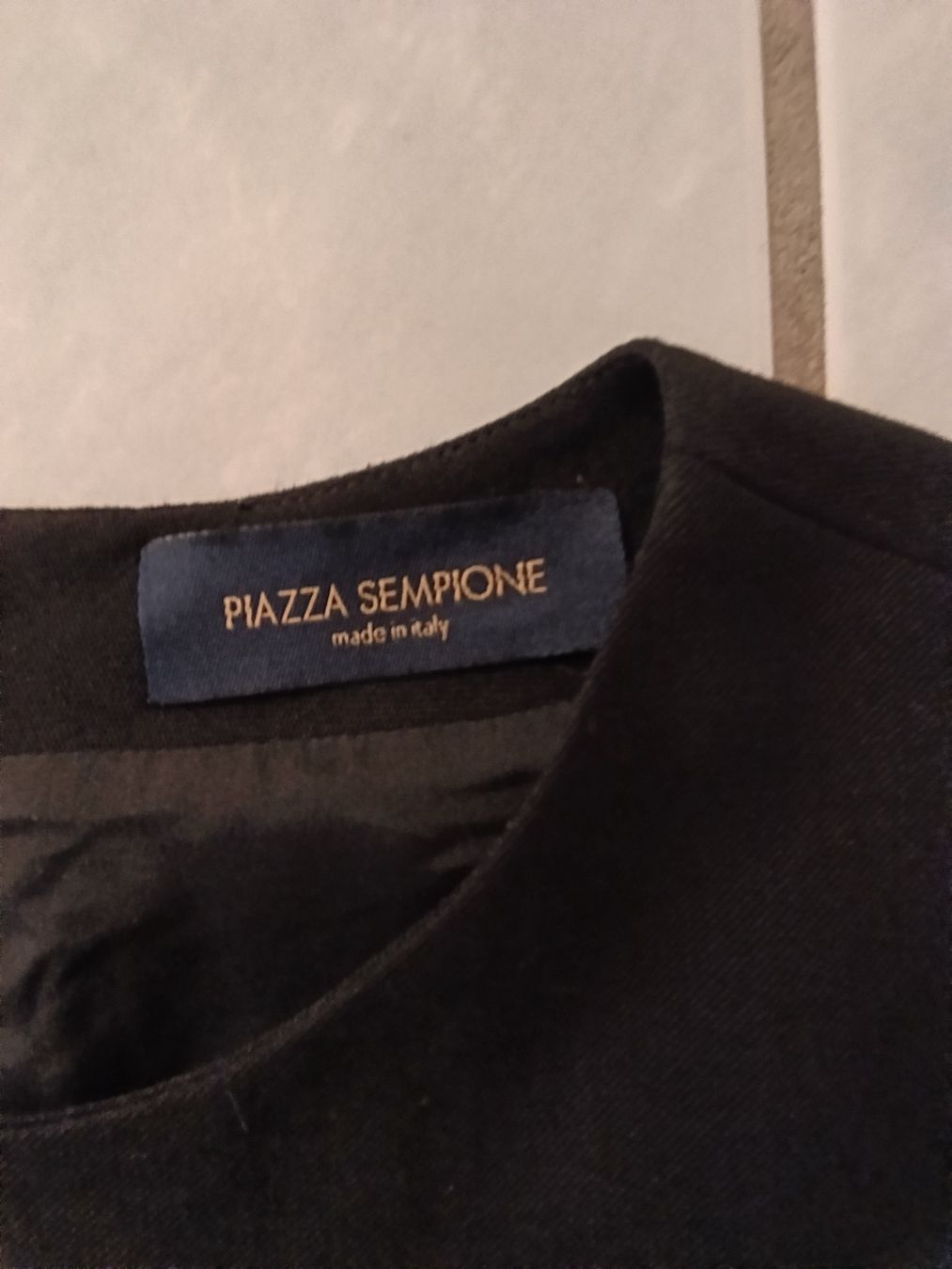 Vestiti: Robe, S, Piazza Sempione, noire, élégante et chic – Usato da Neuchâtel venduto da Virgule50 4