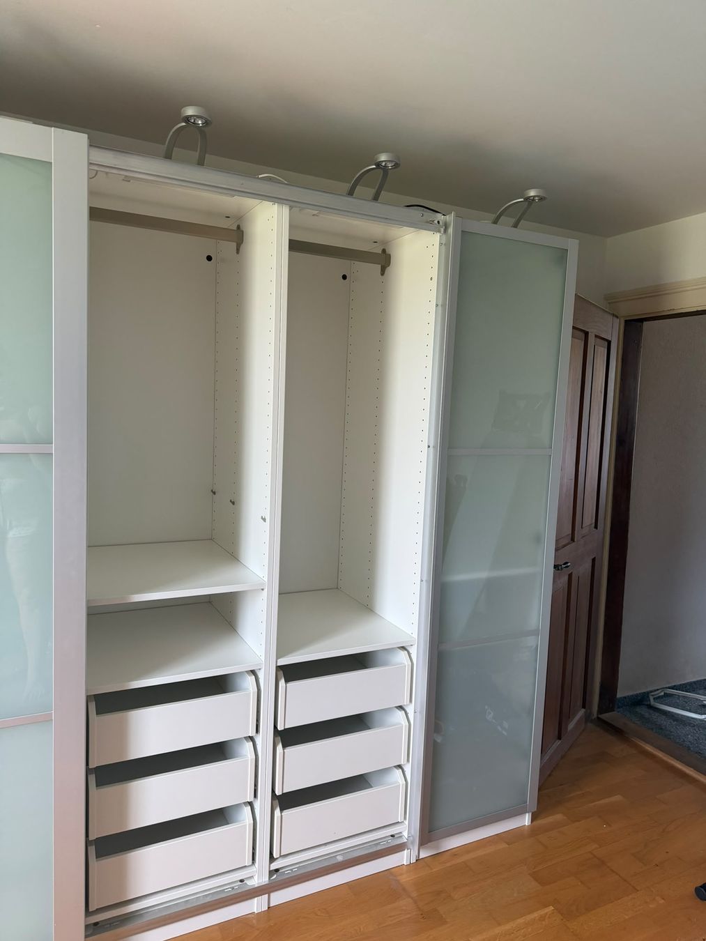 Ikea Schränke: PAX Kleiderschrank von Ikea – Gebraucht aus Saland von fam_5rn7 1