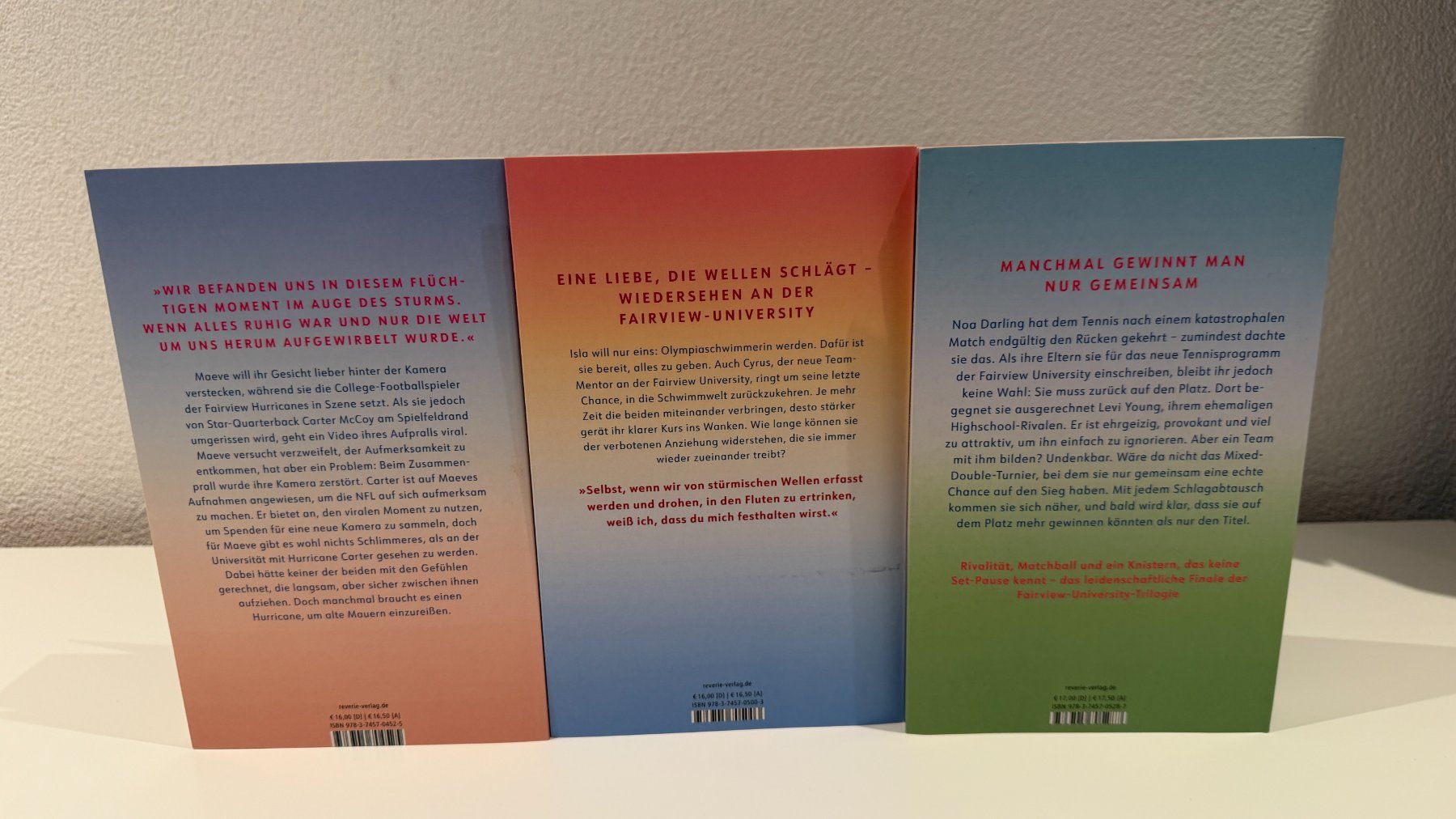 Livres: Fairview-University Trilogie - Emily Aves – Neuf (Voir description) à Romanshorn par darinaah 1