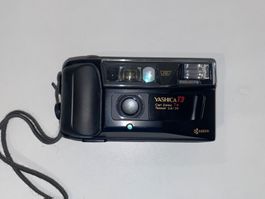 Yashica T3 - Zeiss 35mm f/2.8  analoge Kleinbildkamera