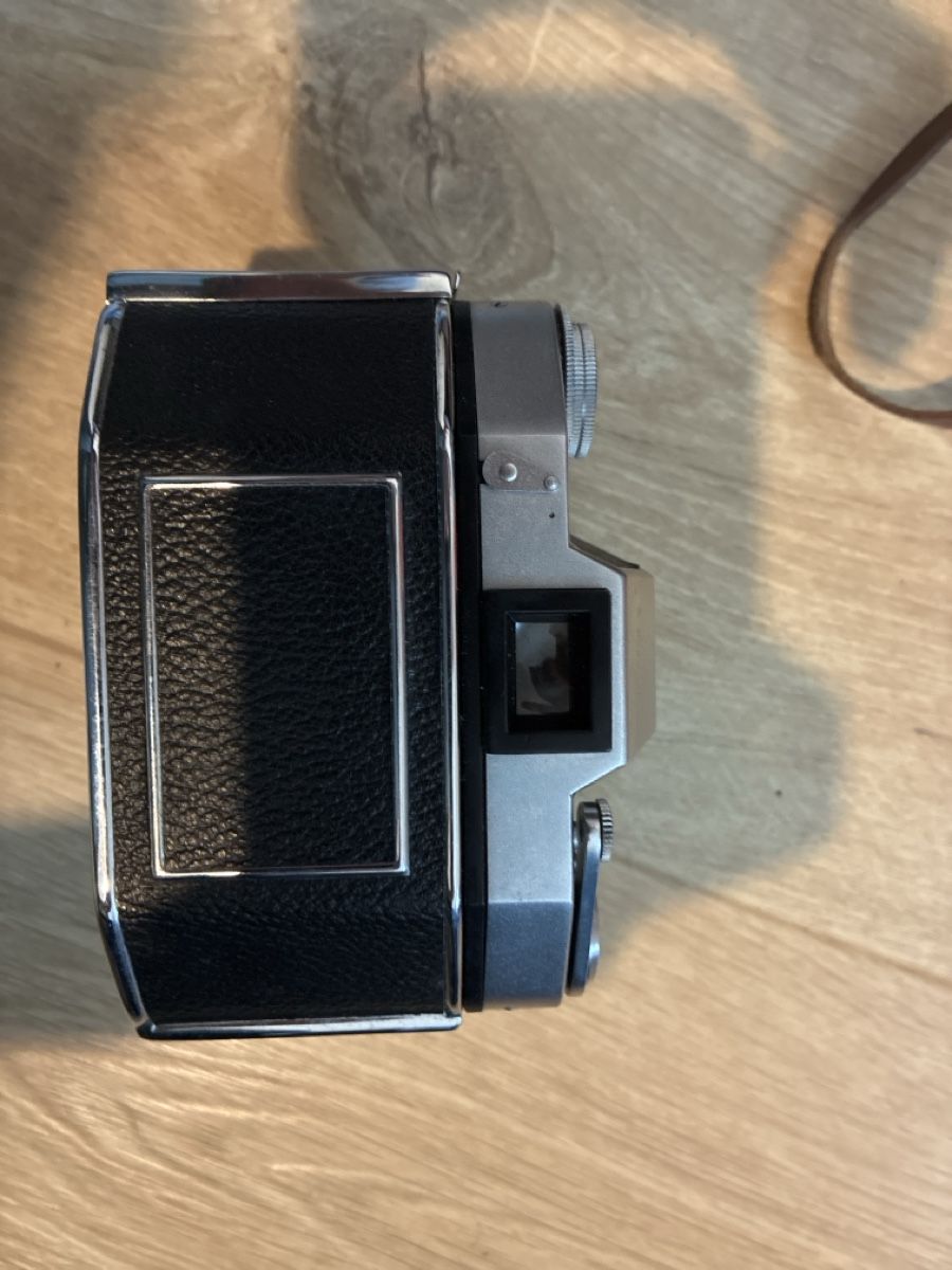 Ihagee Fotocamera: Exa II meyer-optik 2.8/50 – Usato da Le Grand-Saconnex venduto da aur_27hl 2