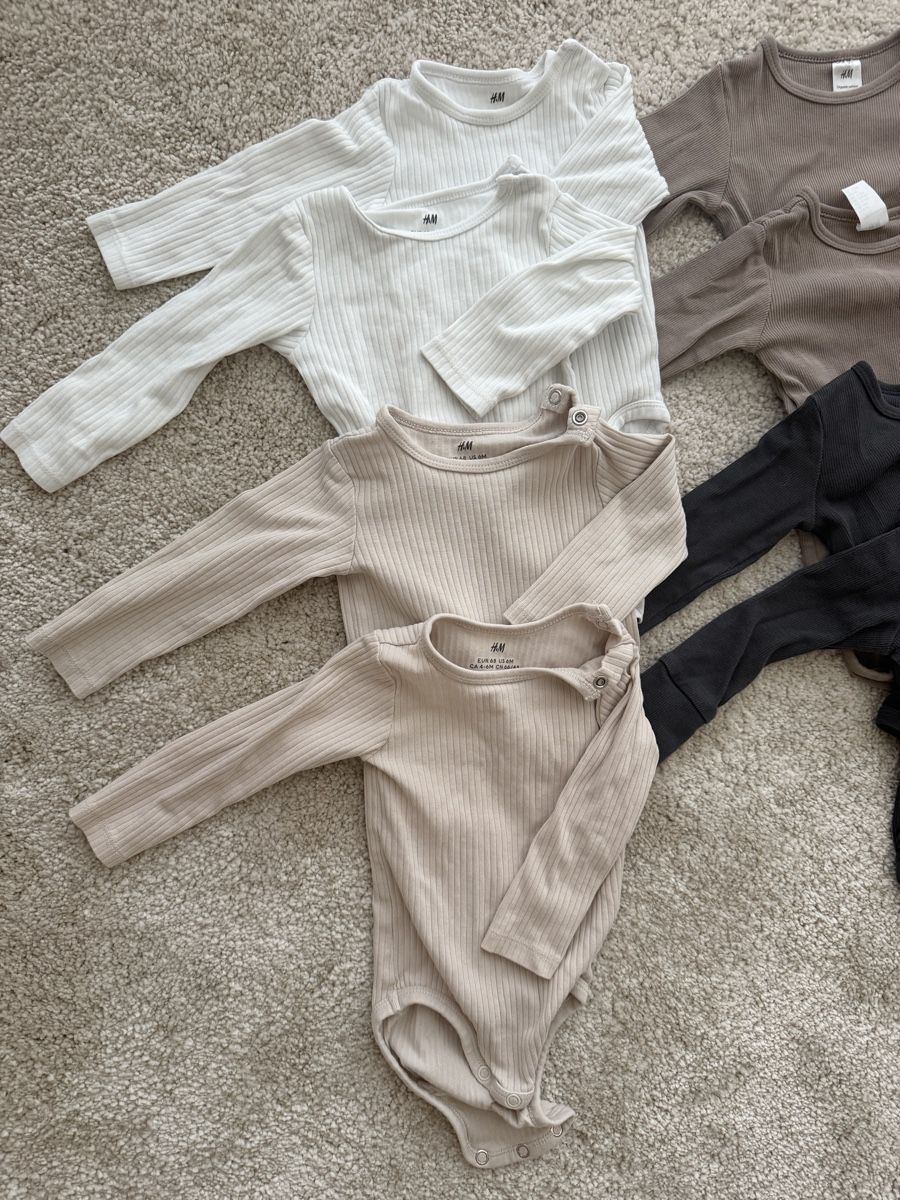 H&M Kleiderpakete & -sets: Bodies Grösse 68 – Neu (gemäss Beschreibung) aus Bern von bibibouchette 1